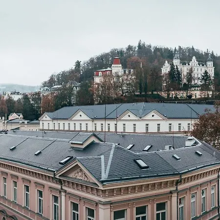 Star Karlovy Vary