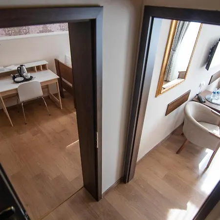 Hotel Star Karlovy Vary