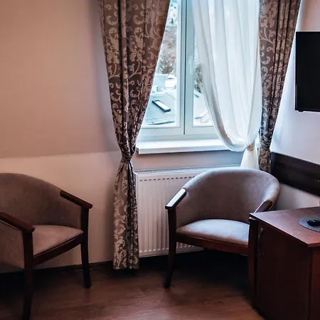 Star Hotel 4*